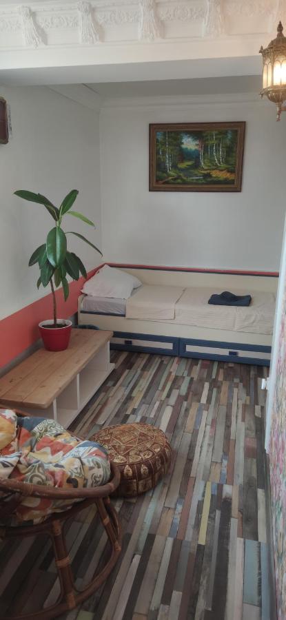 Inessa Center Budget Room Chisinau Eksteriør bilde